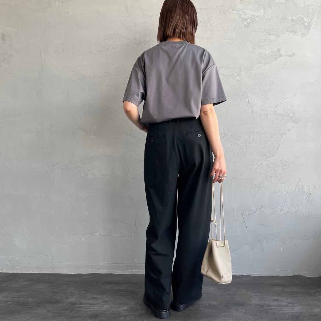 25SS TATRAS 別注 INDEZ ロゴ刺繍 Tシャツ ブラック 1 TATRAS [タトラス] 別注 INDEZ ブランドロゴ刺繍Tシャツ [MTIN25S8299
