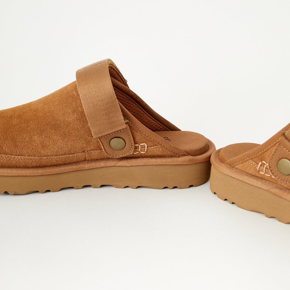 UGG [アグ] ゴールデンコースト クロッグ2 [1166915] CHESTNUT