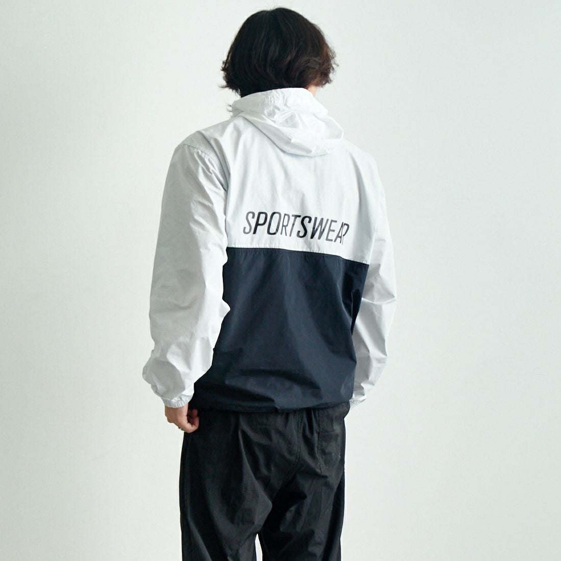 NIKE [ナイキ] マリーナ アノラック ジャケット [HJ1958] 025 PTNDST &&モデル身長：179cm 着用サイズ：M&&