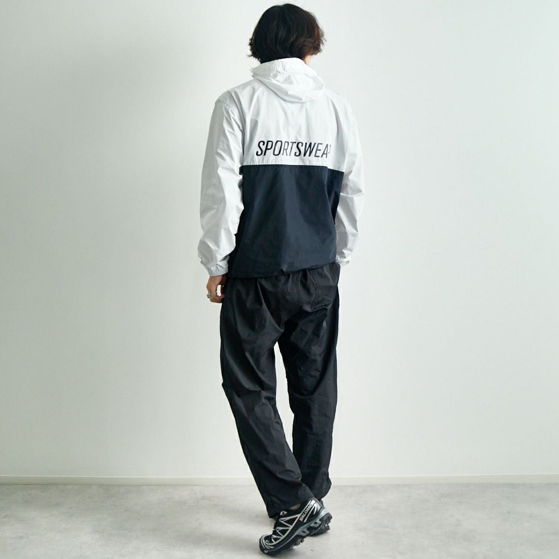 NIKE [ナイキ] マリーナ アノラック ジャケット [HJ1958] 025 PTNDST &&モデル身長：179cm 着用サイズ：M&&