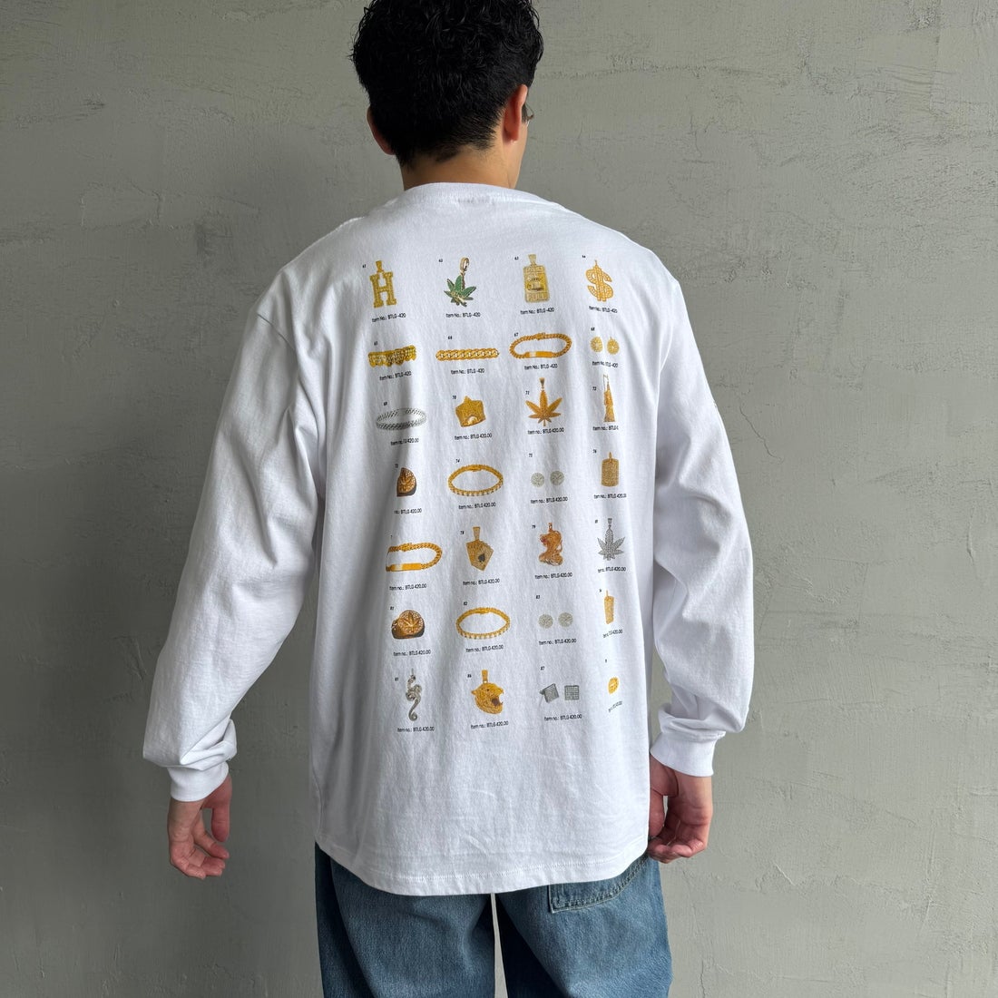 WHITE&&モデル身長：168cm 着用サイズ：M&&