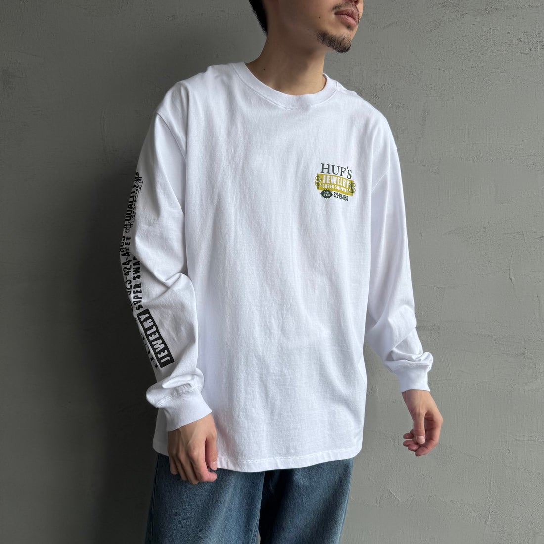 HUF [ハフ] 長袖Tシャツ [TS02392] WHITE &&モデル身長：168cm 着用サイズ：L&&