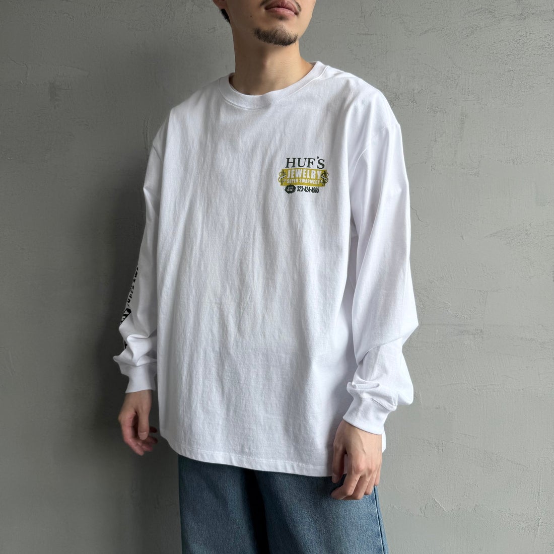 HUF [ハフ] 長袖Tシャツ [TS02392] WHITE &&モデル身長：168cm 着用サイズ：L&&