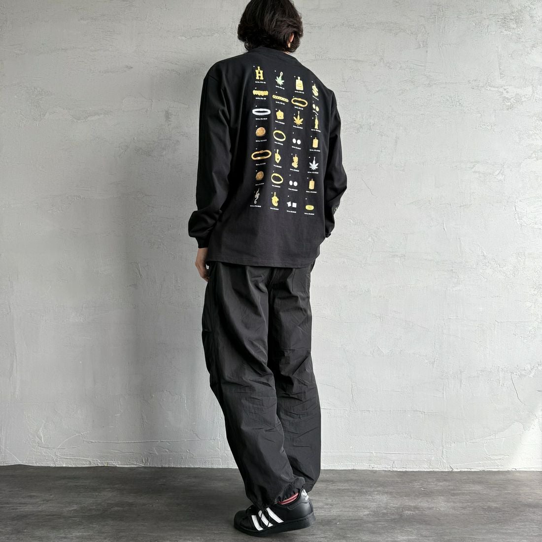 HUF [ハフ] 長袖Tシャツ [TS02392] BLACK &&モデル身長：179cm 着用サイズ：L&&