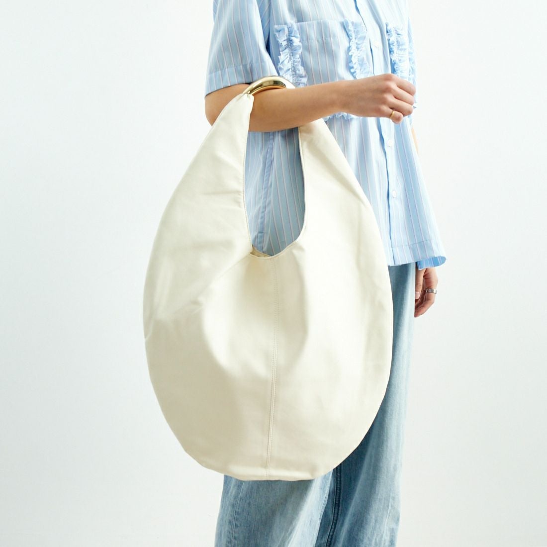 LE VERNIS [ル・ベルニ] SCULPTUREバッグ M [234-210514] WHITE