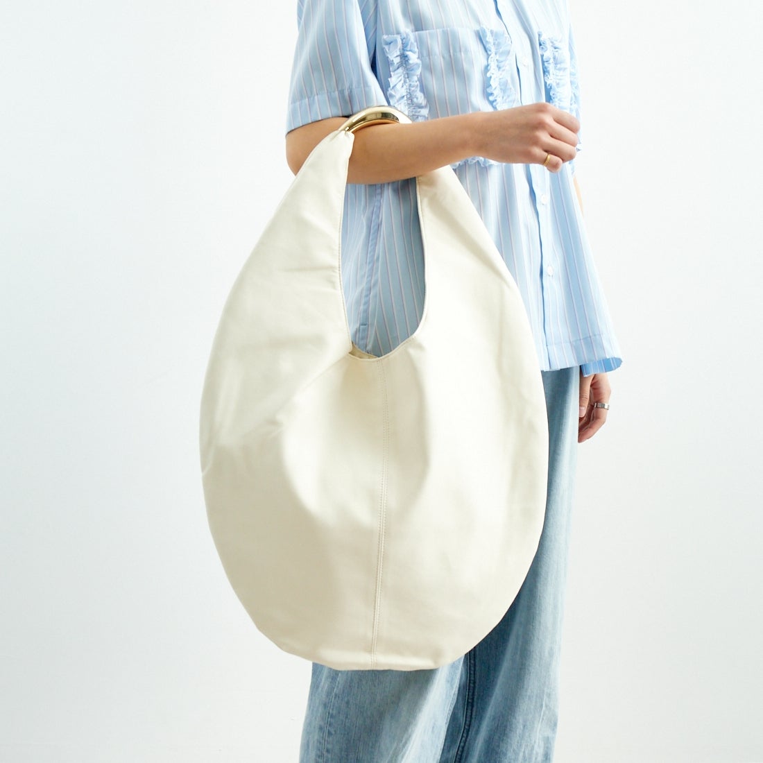 LE VERNIS [ル・ベルニ] SCULPTUREバッグ M [234-210514] WHITE