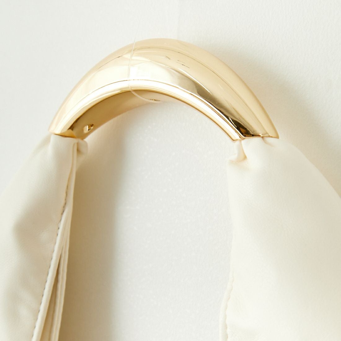 LE VERNIS [ル・ベルニ] SCULPTUREバッグ M [234-210514] WHITE