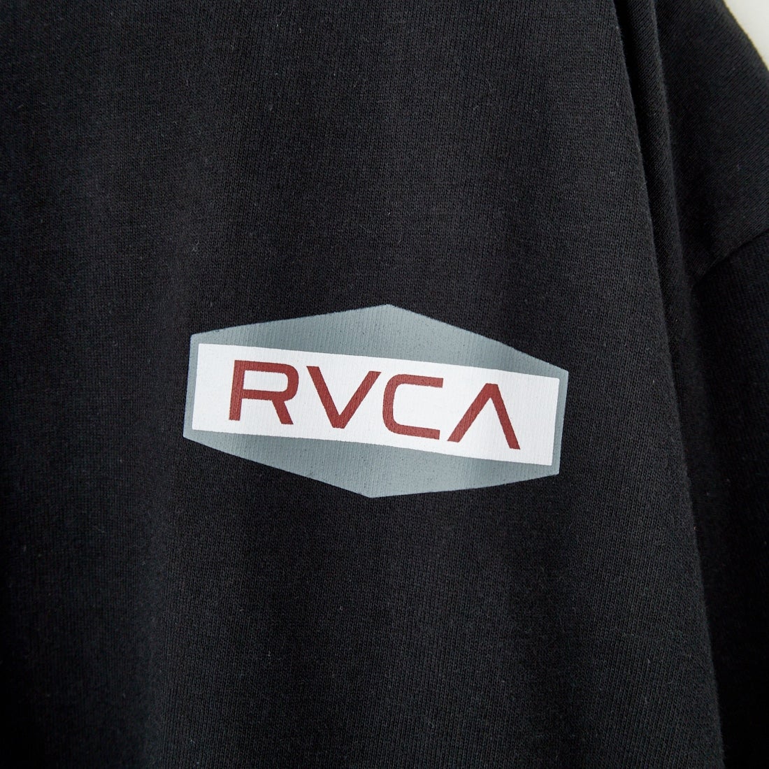 RVCA [ルーカ] ILL HEXロゴショートスリーブTシャツ [BF041-252] BLK