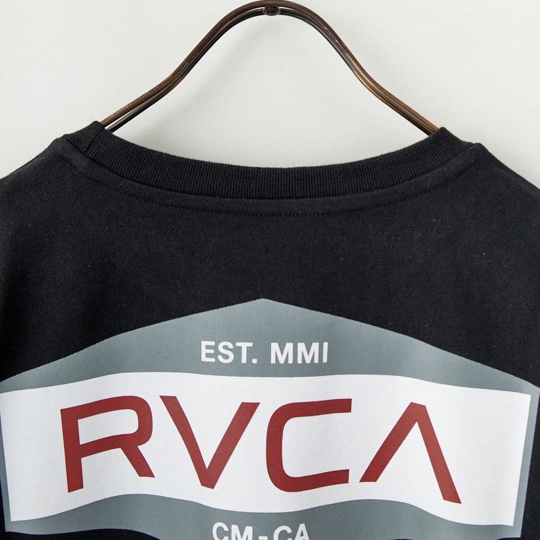 RVCA [ルーカ] ILL HEXロゴショートスリーブTシャツ [BF041-252] BLK
