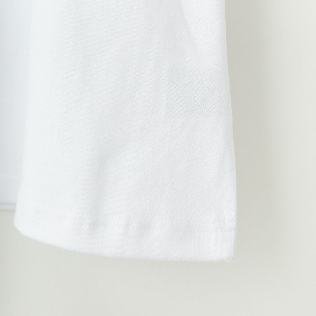 RVCA [ルーカ] PENスクリプトロゴショートスリーブTシャツ [BF041-253] WHT