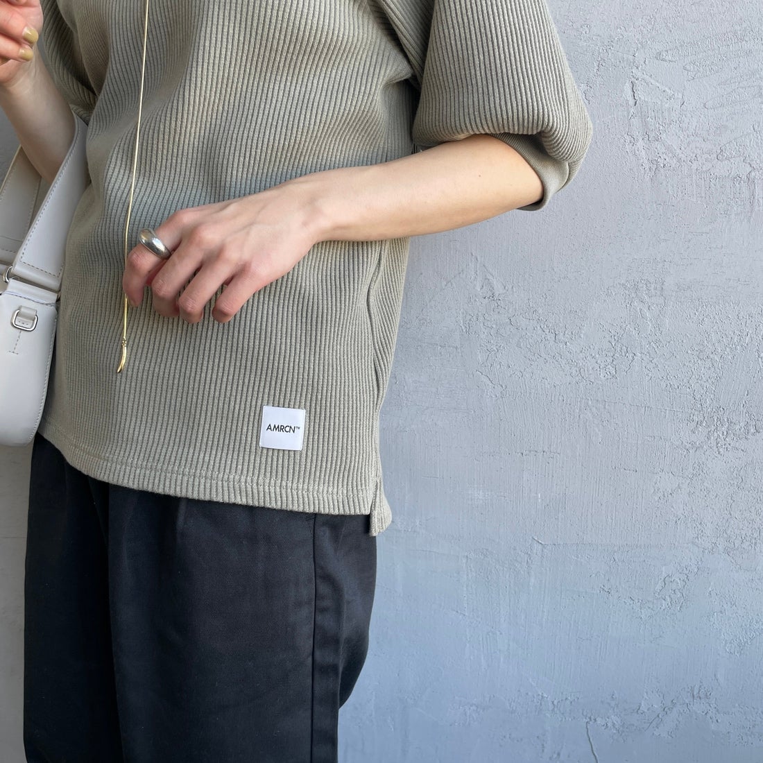 Americana [アメリカーナ] ヴィンテージリブ ショートスリーブTシャツ [BRF-749A] ｾｰｼﾞｸﾞﾘｰﾝ &&モデル身長：158cm 着用サイズ：ONE SIZE&&