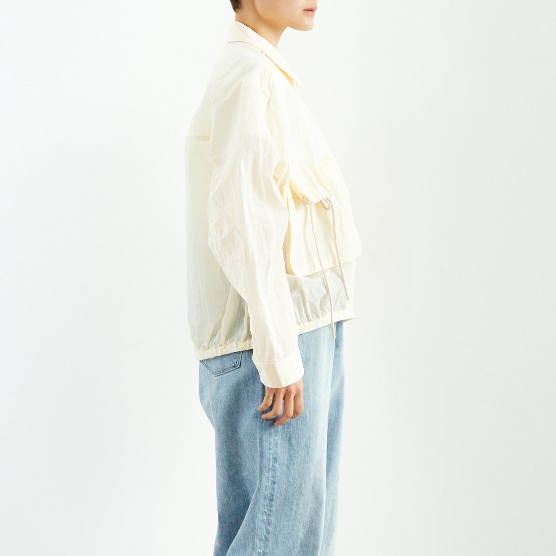 MAISON SPECIAL [メゾンスペシャル] リップストップブルゾン [21251215802] O.WHT &&モデル身長：160cm 着用サイズ：F&&