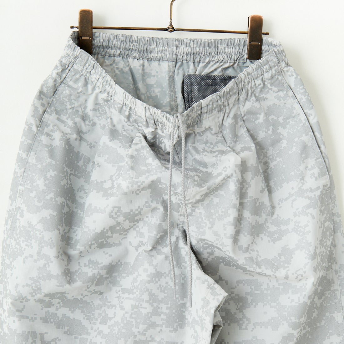 BURLAP OUTFITTER [バーラップ アウトフィッター] トラックパンツ リフレクティブ [TRACK-PANT-REFLECTIV] ASH