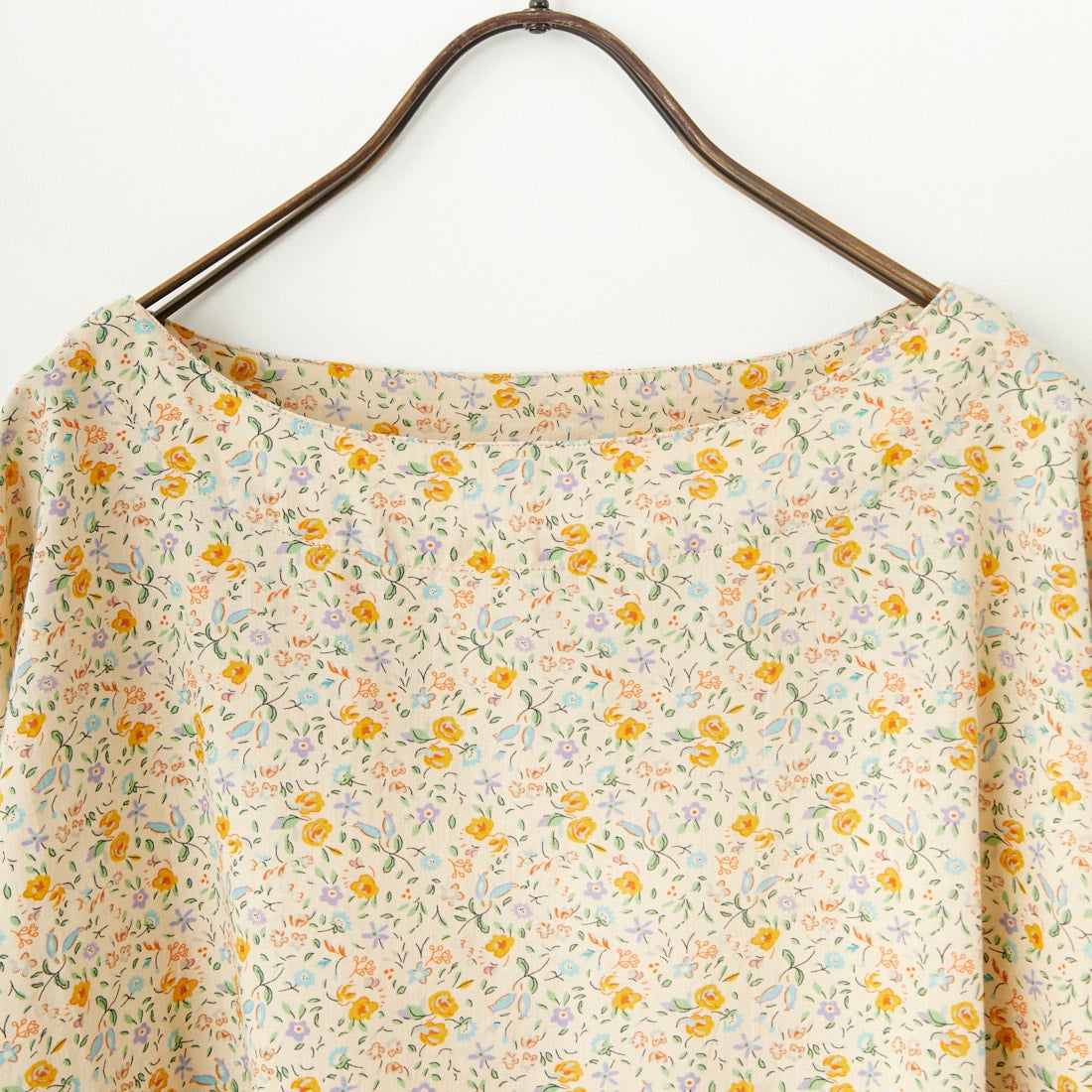 ARMEN [アーメン] コットンフラワープリント ユーティリティボートネックスモック [INAM2513FD] 9600 GYBE