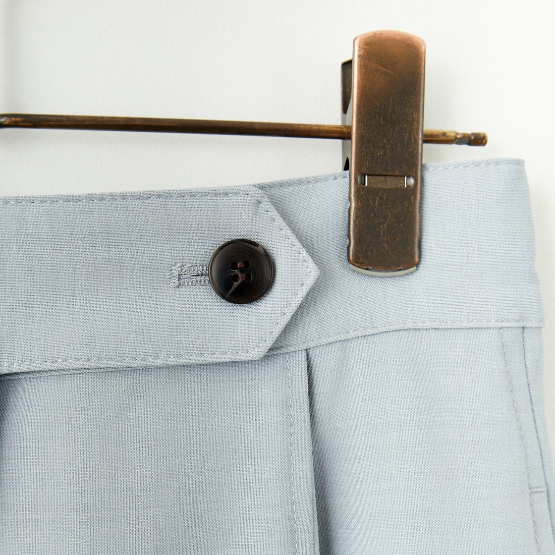 CHIGNON [シニヨン] スリットフレアパンツ [3151-030MK] L.GRAY