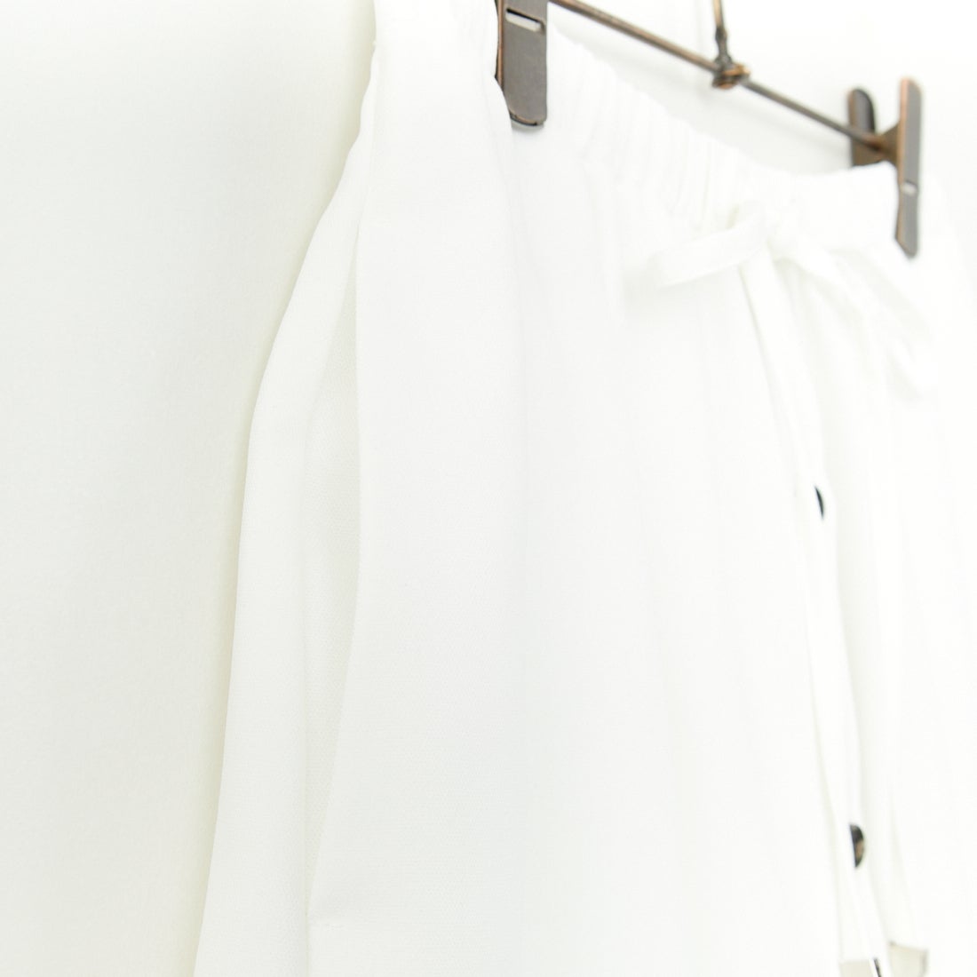 CHIGNON [シニヨン] シャツテールスカートパンツ [3651-025MK] WHITE