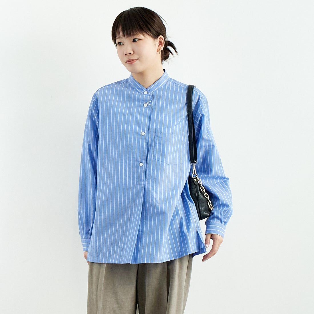 STILL BY HAND [スティルバイハンド] コットンラミー プルオーバー
