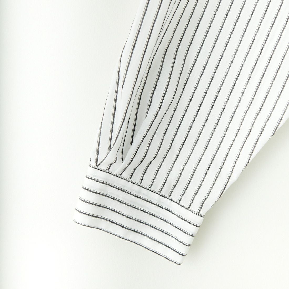 STILL BY HAND [スティルバイハンド] コットンラミー プルオーバーシャツ [SH02251WM] WHITE ST