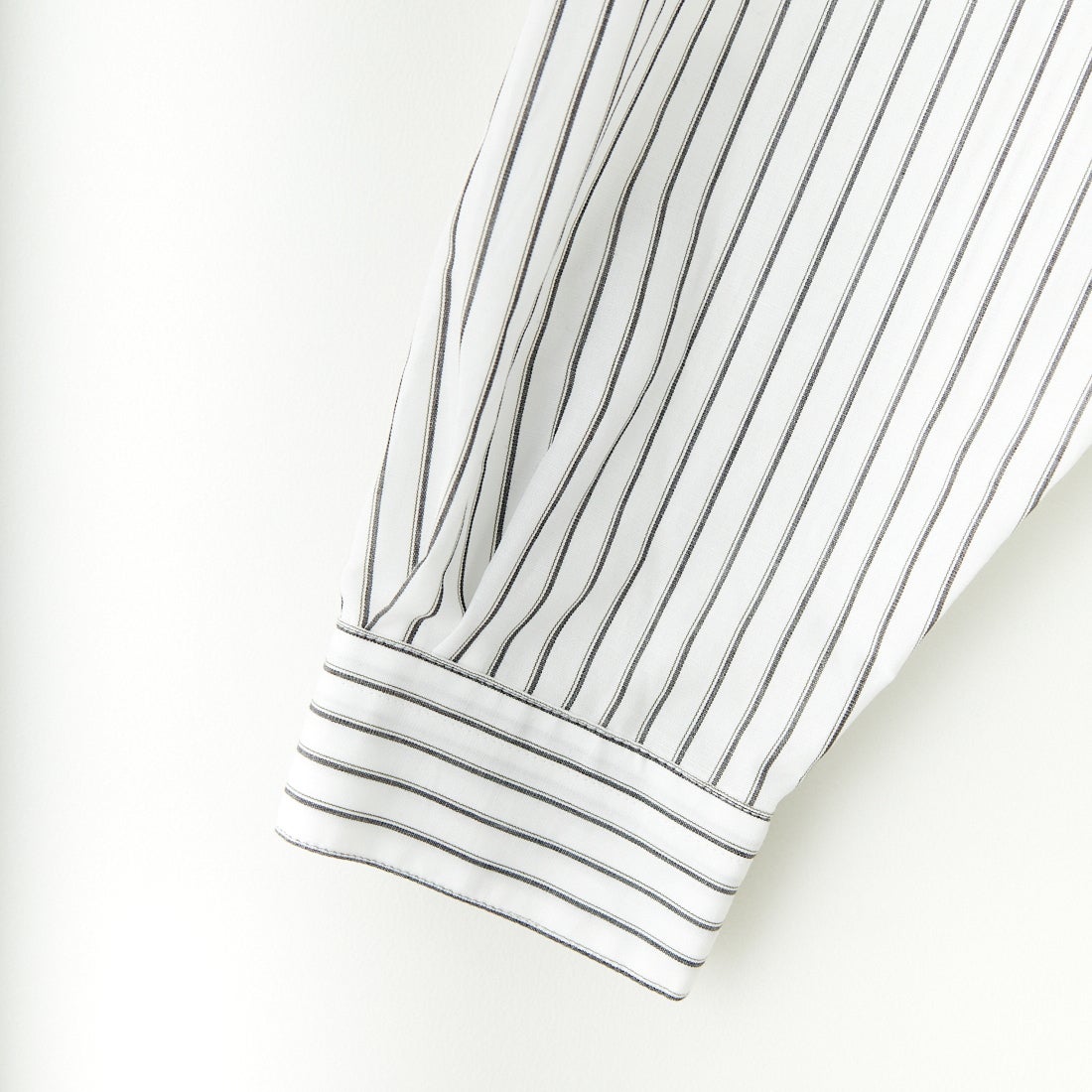 STILL BY HAND [スティルバイハンド] コットンラミー プルオーバーシャツ [SH02251WM] WHITE ST