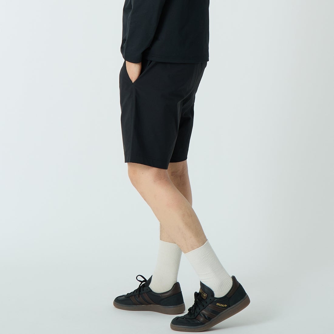 THE NORTH FACE [ザ ノースフェイス] ヴェイグラントショーツ [NB22582] K &&モデル身長：179cm 着用サイズ：M&&