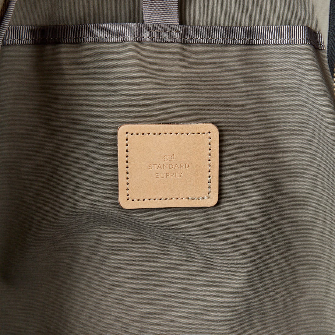 STANDARD SUPPLY [スタンダードサプライ] デイリーデイパック [4100101] 11 GREY
