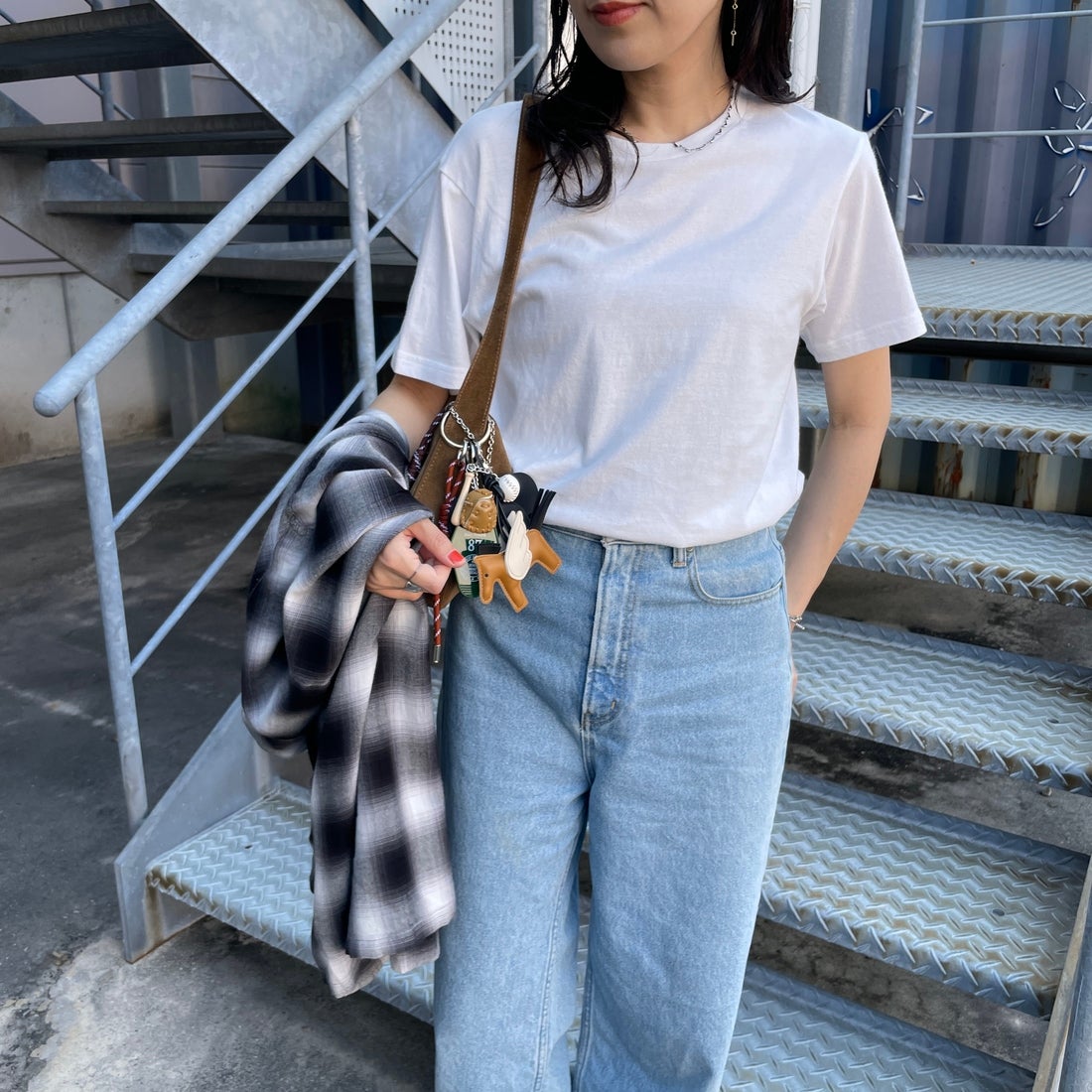 Hanes [ヘインズ] ジャパンフィット 2枚組 クルーネックTシャツ [H5320] 998 ｱｿｰﾄ &&モデル身長：160cm 着用サイズ：S&&