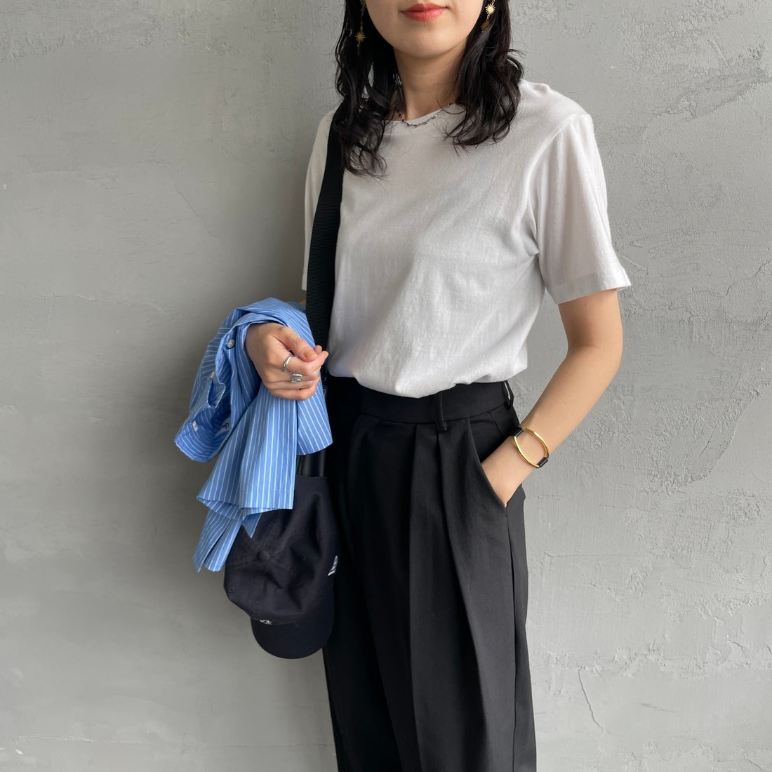 Hanes [ヘインズ] ジャパンフィット 2枚組 クルーネックTシャツ [H5320] 998 ｱｿｰﾄ &&モデル身長：160cm 着用サイズ：S&&