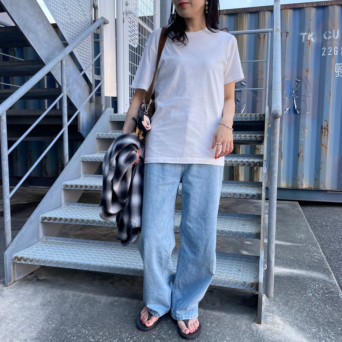 Hanes [ヘインズ] ジャパンフィット 2枚組 クルーネックTシャツ [H5320] 998 ｱｿｰﾄ &&モデル身長：160cm 着用サイズ：S&&