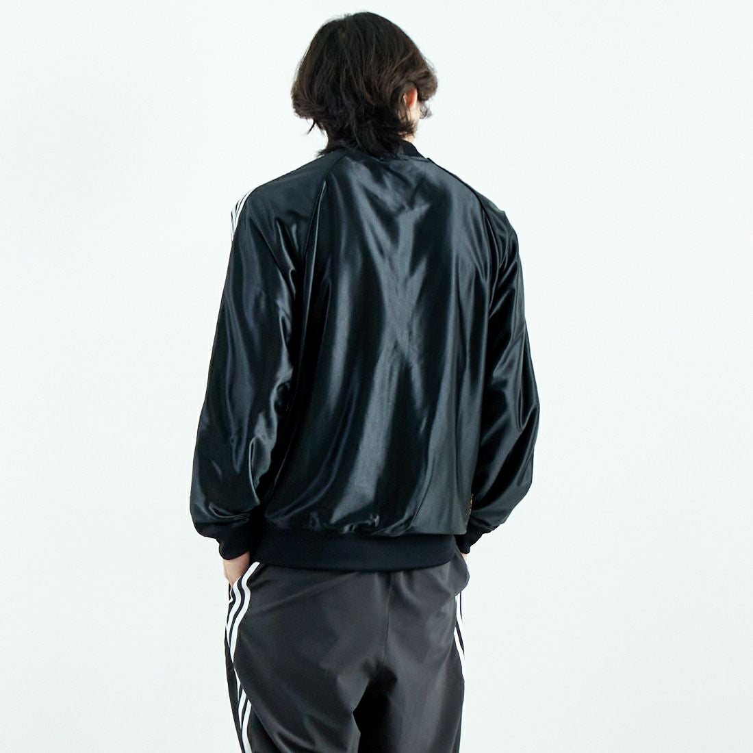 adidas Originals [アディダス オリジナルス] スーパースター トラックトップ [JZ091] JV9274 &&モデル身長：179cm 着用サイズ：L&&