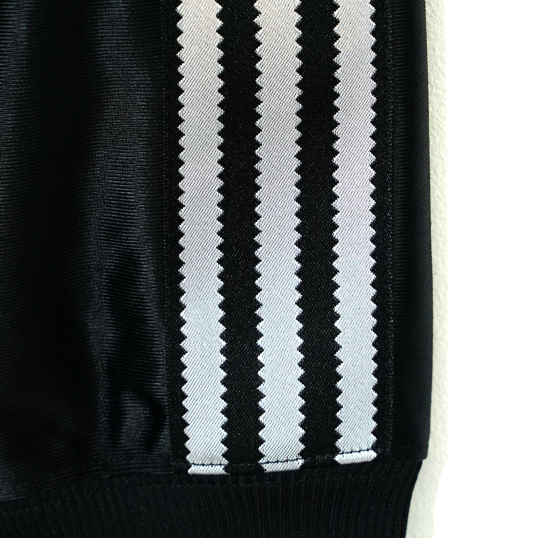 adidas Originals [アディダス オリジナルス] スーパースター トラックトップ [JZ091] JV9274