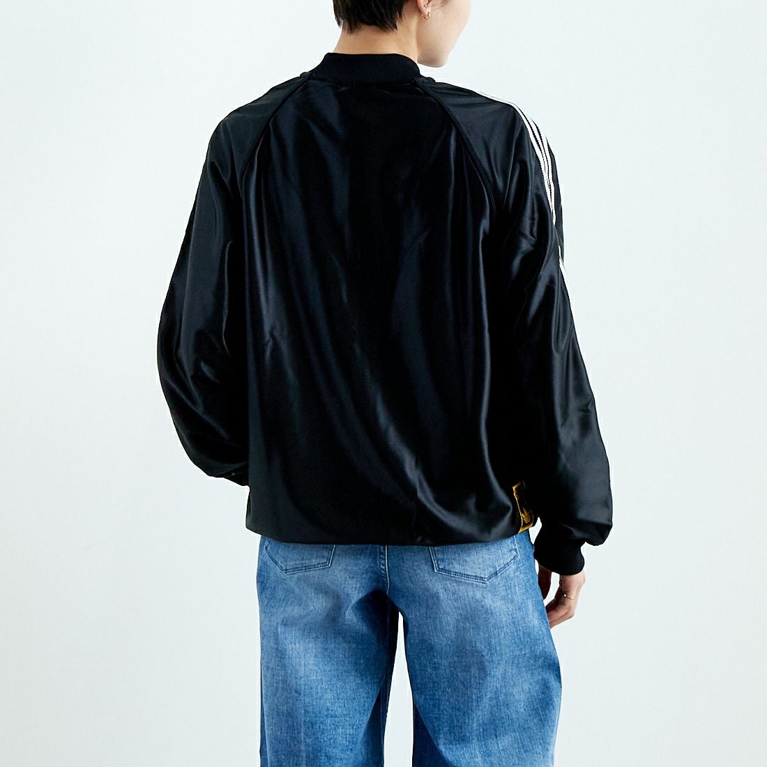 adidas Originals [アディダス オリジナルス] スーパースター トラックトップ [JZ091] JV9274 &&モデル身長：160cm 着用サイズ：S&&