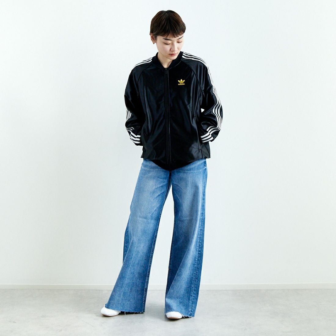 adidas Originals [アディダス オリジナルス] スーパースター トラックトップ [JZ091] JV9274 &&モデル身長：160cm 着用サイズ：S&&