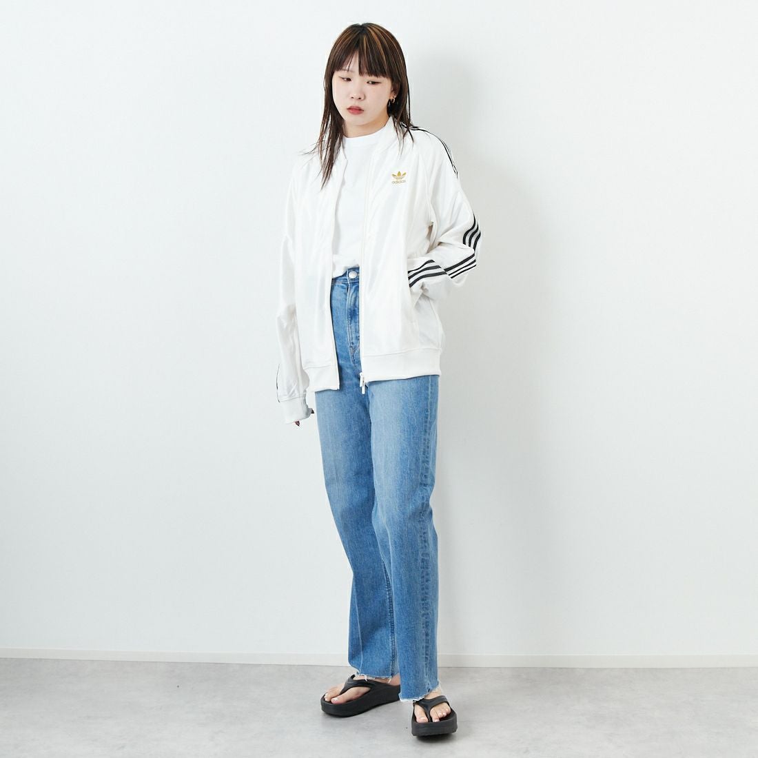 adidas Originals [アディダス オリジナルス] スーパースター トラックトップ [JZ091] JW1849 &&モデル身長：167cm 着用サイズ：S&&
