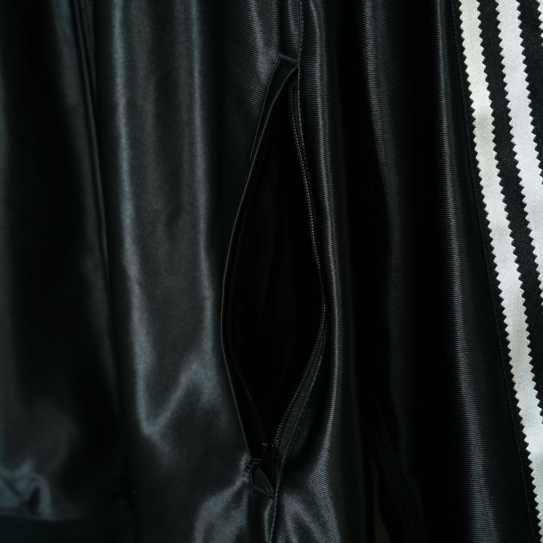 adidas Originals [アディダス オリジナルス] スーパースター トラックトップ [JZ091] JV9274