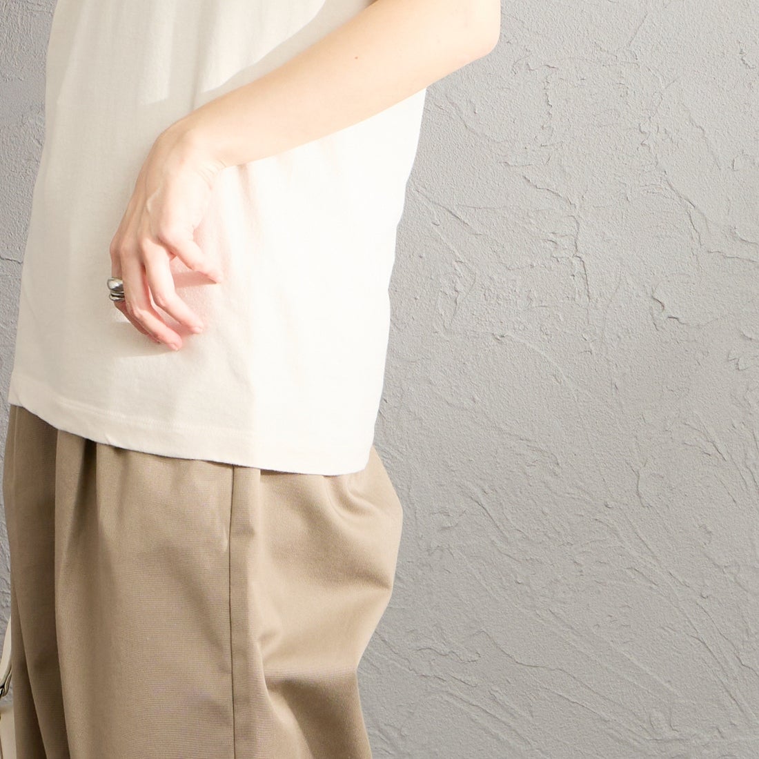 Hanes [ヘインズ] ウィメンズ ジャパンフィット 2枚組 スリーブレスTシャツ [HW5327] 783 ﾍﾞｰｼﾞｭ