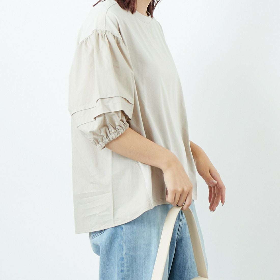 Maison de L'allure [メゾン ドゥ ラリュール] ドッキング袖ボリュームプルオーバー [M25112010] 07 GRAY &&モデル身長：167cm 着用サイズ：F&&