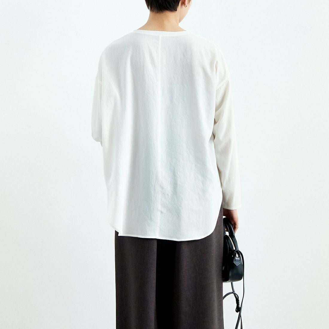 Jeans Factory Clothes [ジーンズファクトリークローズ] ノルディス2WAYプルオーバー [21254057] 031 ｵﾌ &&モデル身長：160cm 着用サイズ：F&&