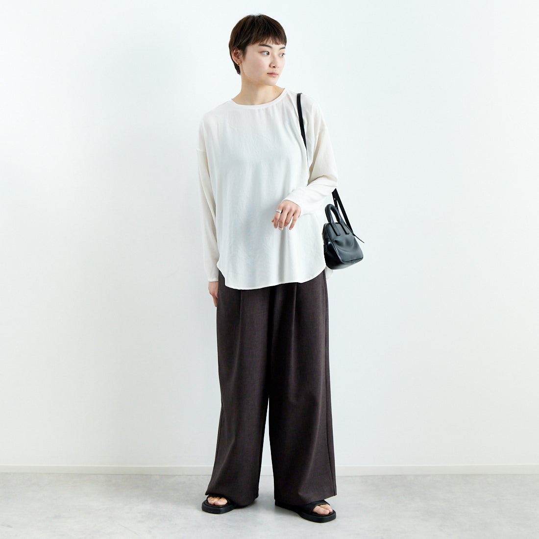 Jeans Factory Clothes [ジーンズファクトリークローズ] ノルディス2WAYプルオーバー [21254057] 031 ｵﾌ &&モデル身長：160cm 着用サイズ：F&&