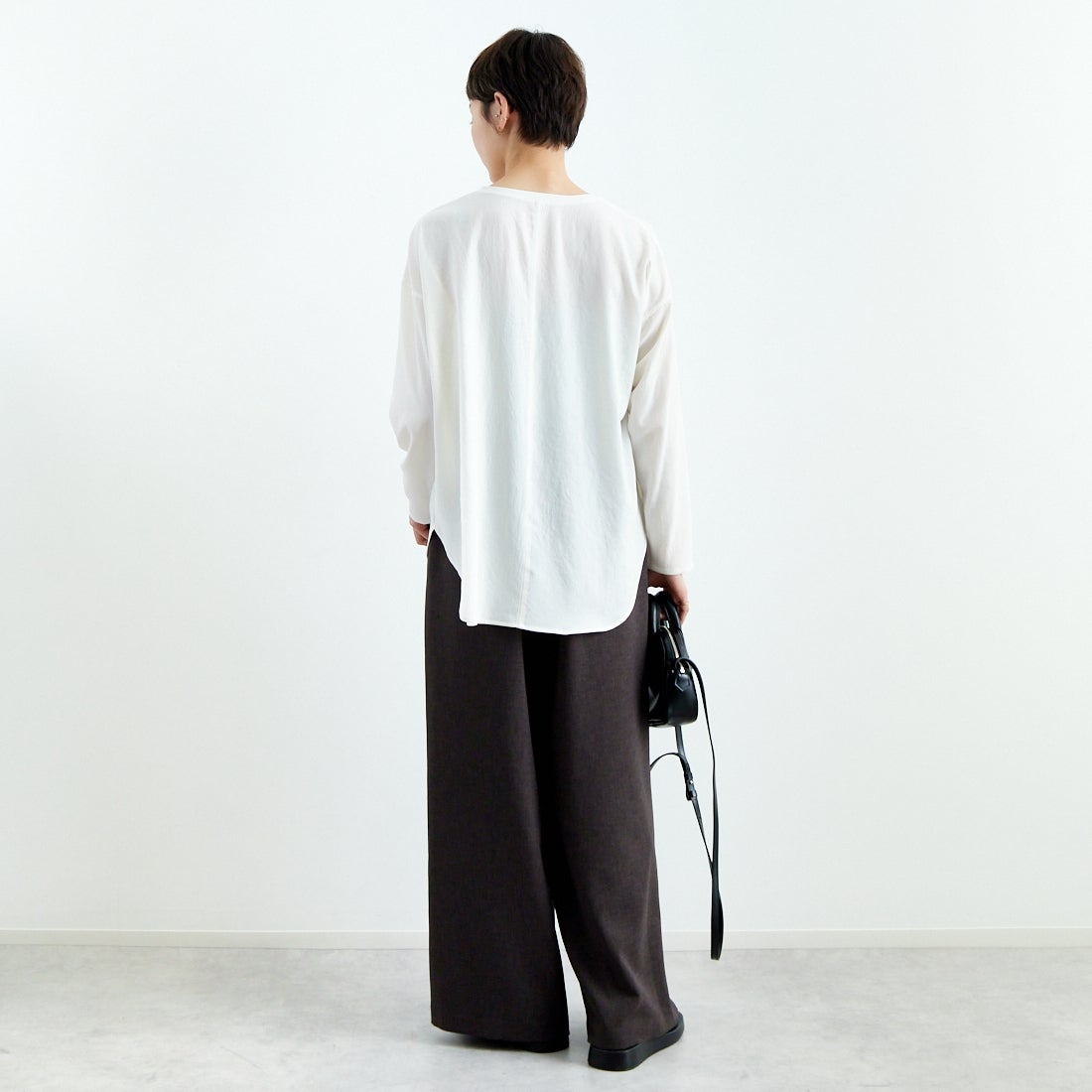 Jeans Factory Clothes [ジーンズファクトリークローズ] ノルディス2WAYプルオーバー [21254057] 031 ｵﾌ &&モデル身長：160cm 着用サイズ：F&&