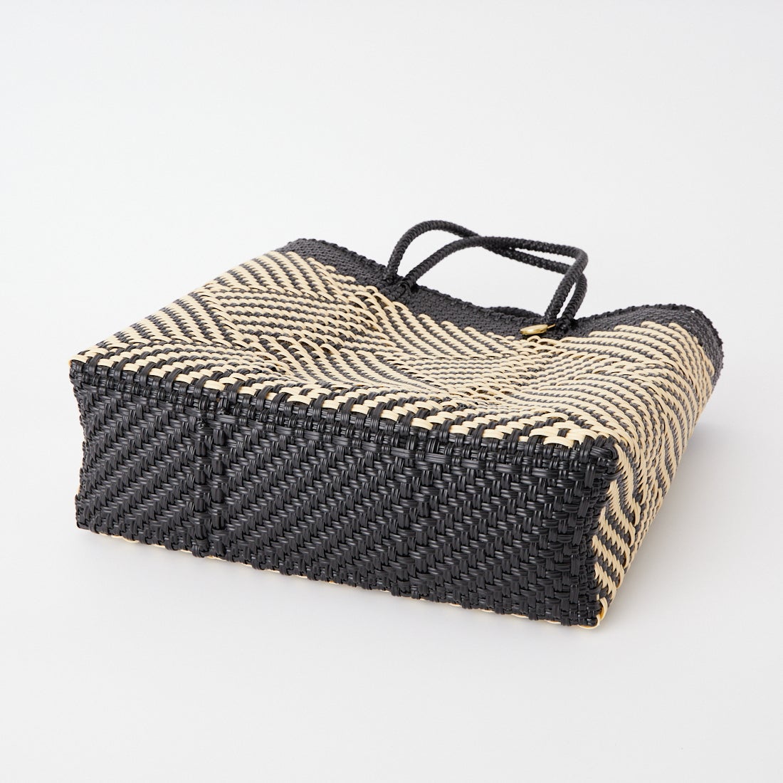 Letra [レトラ] メルカドバッグ タペテ [610725013] BLK/CRM