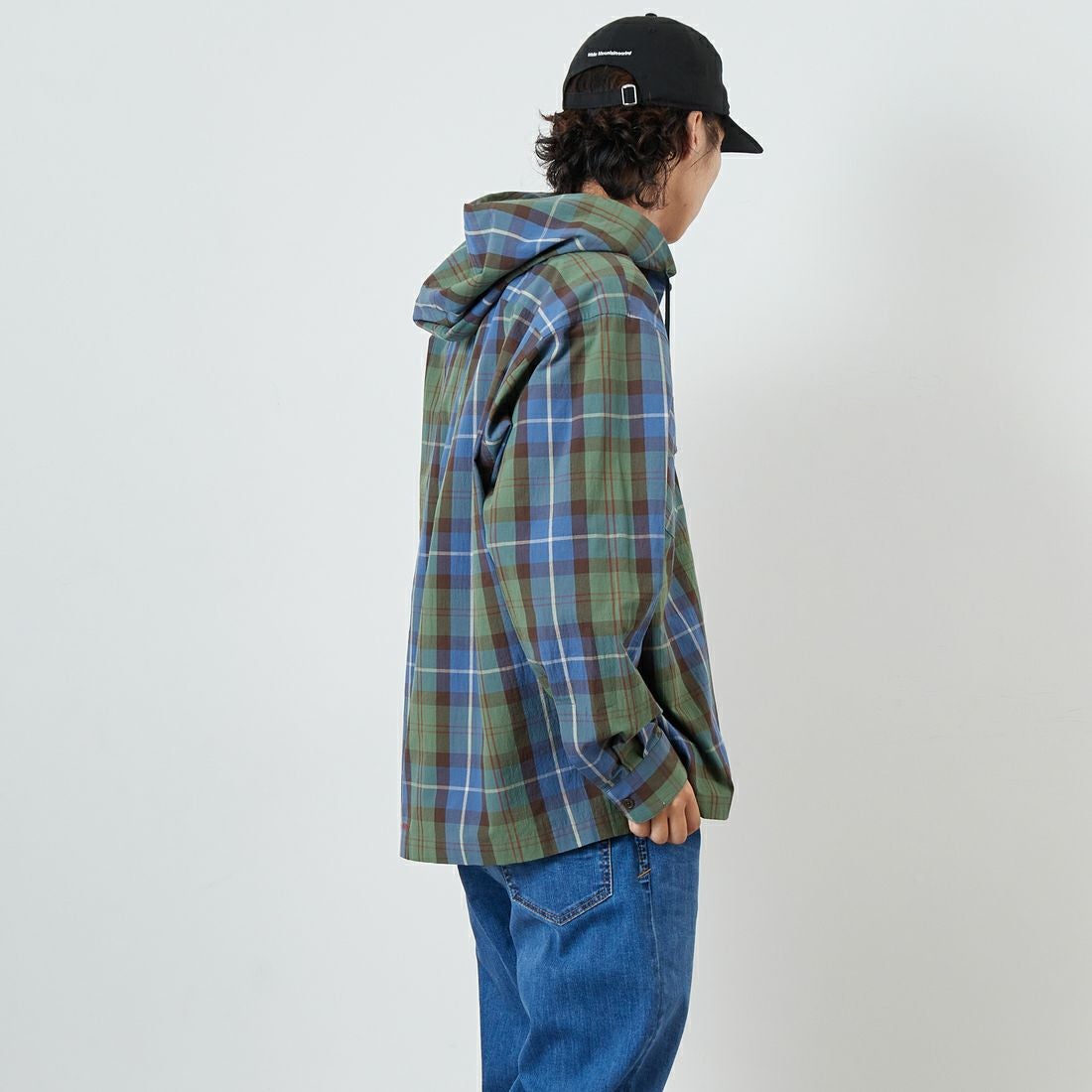 SEDAN ALL-PURPOSE [セダン オールパーパス] プレイドフーデッドシャツ [SD25S-SH01] BLUE GREEN &&モデル身長：179cm 着用サイズ：L&&