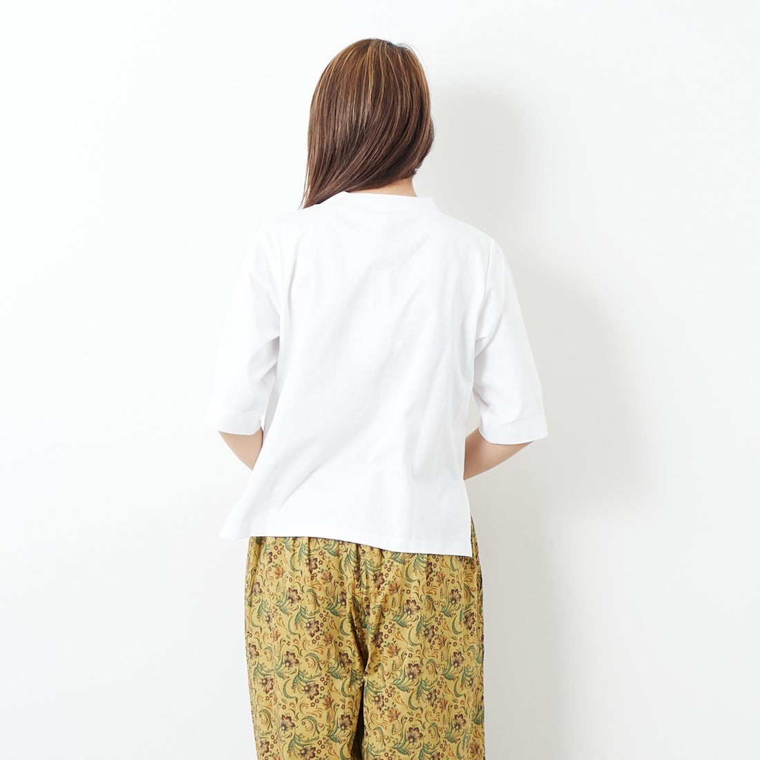 Kelen [ケレン] ハーフスリーブ トップス [LKL24HBL2113] OFF WHITE &&モデル身長：167cm 着用サイズ：F&&