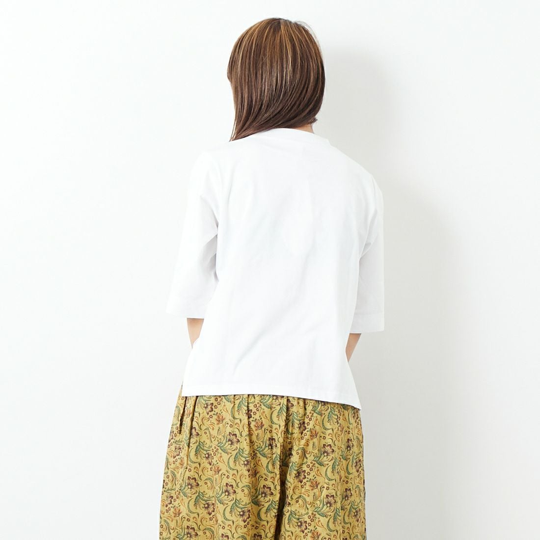 Kelen [ケレン] ハーフスリーブ トップス [LKL24HBL2113] OFF WHITE &&モデル身長：167cm 着用サイズ：F&&