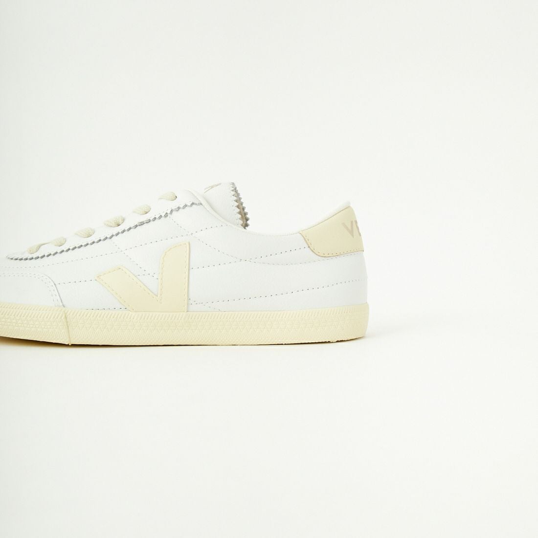 VEJA [ヴェジャ] レザースニーカー [PANENKA] WHITE