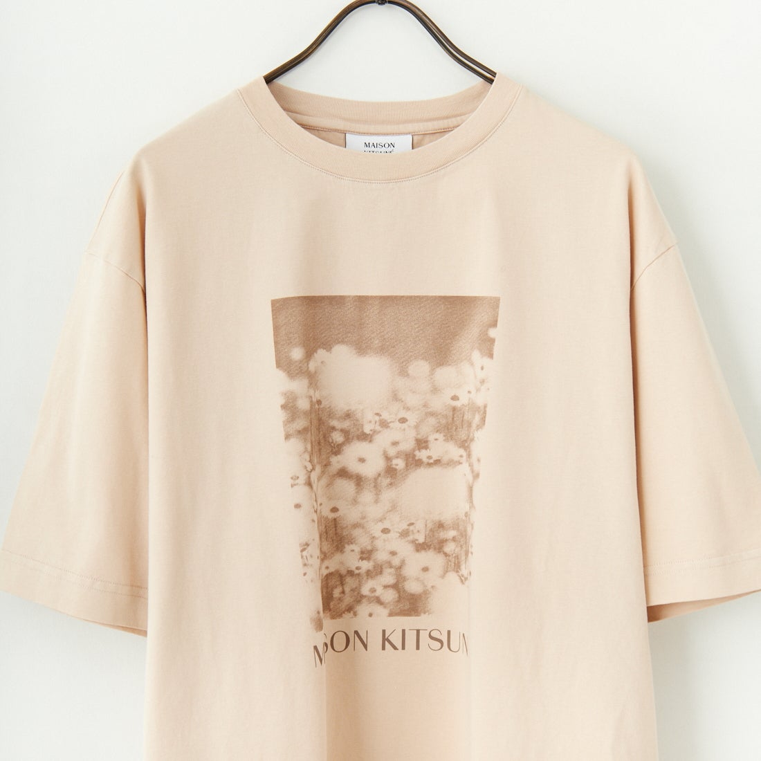 MAISON KITSUNE [メゾン キツネ] デイジーフィールド オーバーサイズTシャツ [OM00114KJ7016]  P213 SMOKE
