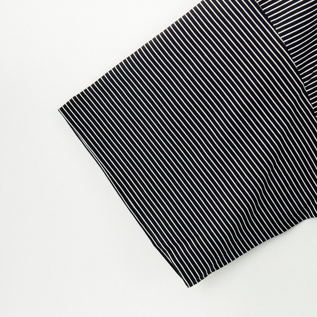 HANDVAERK [ハンドバーク] 60/2 ショートスリーブテーパードビッグTシャツ [6525] BLACK/WHIT