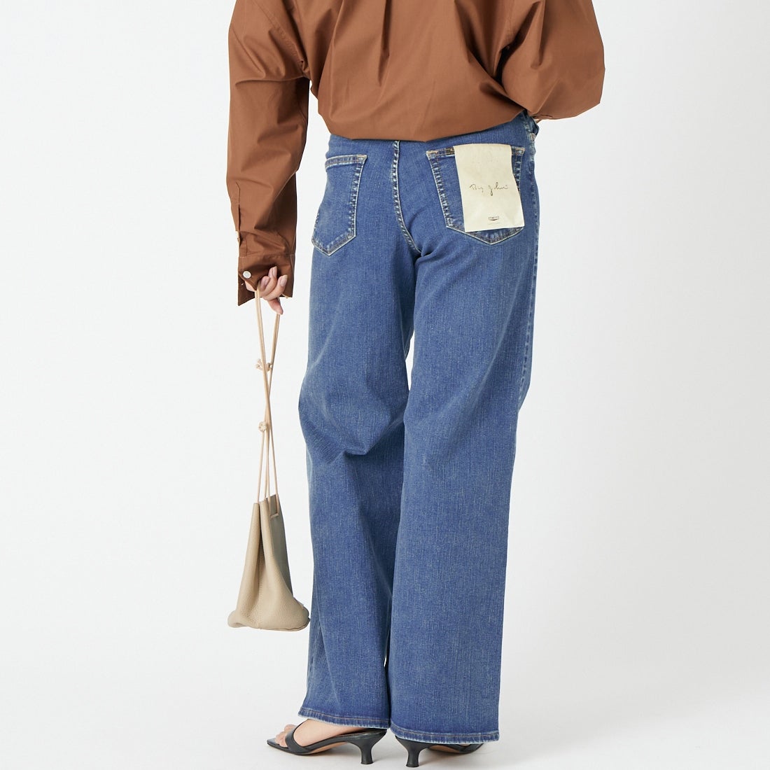 BIG JOHN [ビッグジョン] ワイドフレアカットデニム [MML203N] 113 &&モデル身長：162cm 着用サイズ：S&&