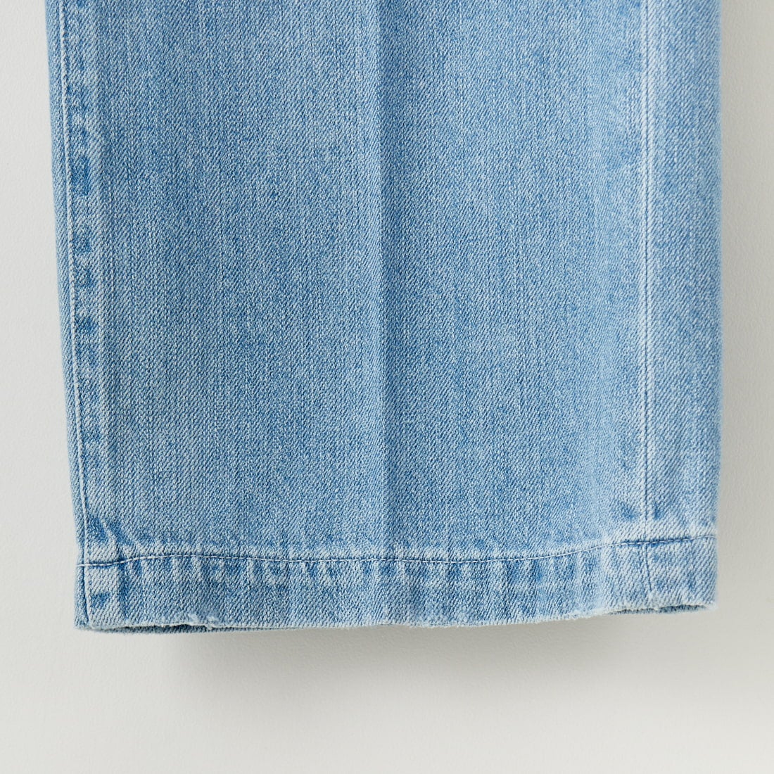 RED CARD TOKYO [レッドカード トーキョー] スローガン ルーズストレートデニム [98W10701K-AIR LIGHALT]