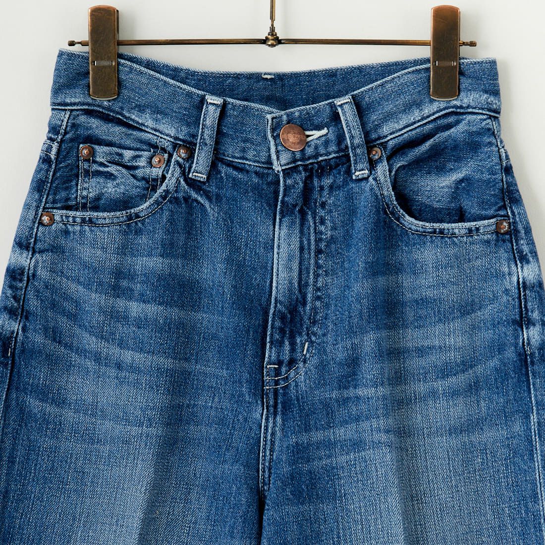 RED CARD TOKYO [レッドカード トーキョー] スローガン ルーズストレートデニム [98W10701AMD] K-AIR MID