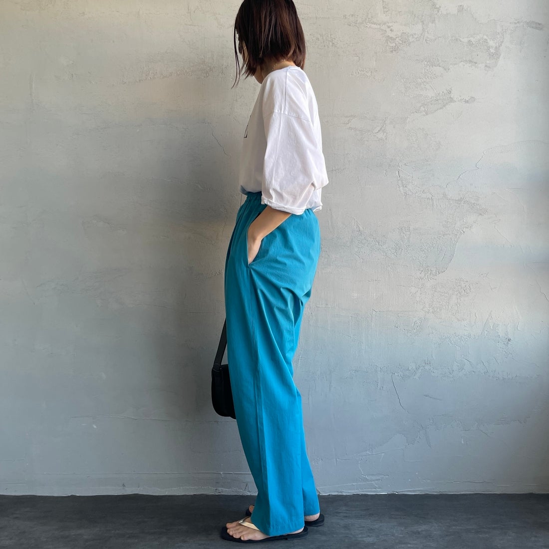 Jeans Factory Clothes [ジーンズファクトリークローズ] 7DAYSナイロンイージーパンツ [IN11-PT-5] ﾀｰｺｲｽﾞ &&モデル身長：158cm 着用サイズ：F&&
